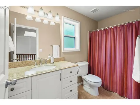 9606 SW 54th Avenue Portland OR 97219