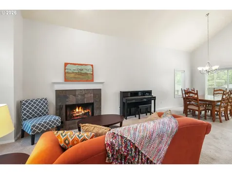 9606 SW 54th Avenue Portland OR 97219