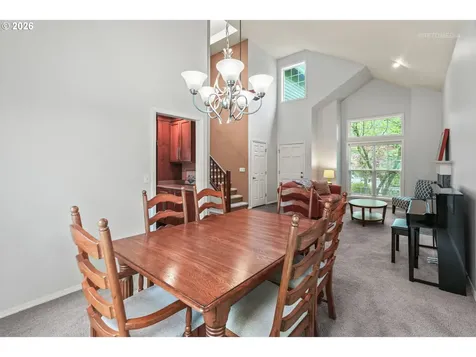 9606 SW 54th Avenue Portland OR 97219