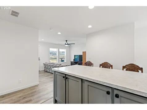 749 Douglas Street Yoncalla OR 97499
