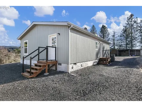 749 Douglas Street Yoncalla OR 97499