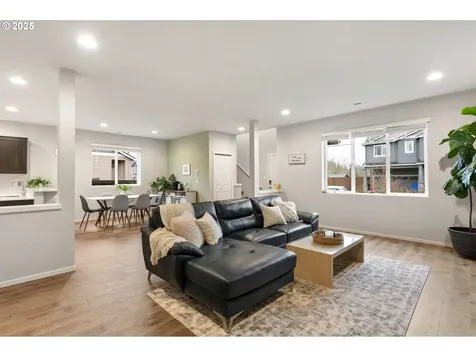 17129 SE Cuyahoga Way Happy Valley OR 97086