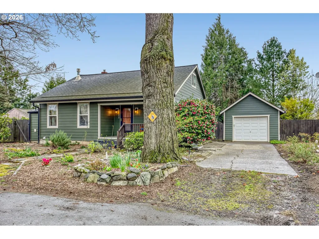 7509 SE 51st Avenue Portland OR 97206