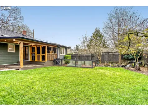 7509 SE 51st Avenue Portland OR 97206