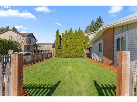 1634 N Manzanita Street Canby OR 97013
