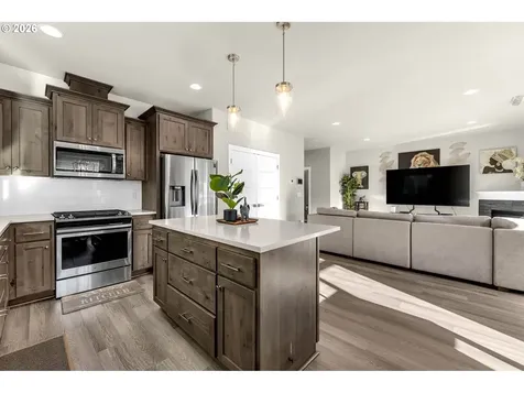 8635 NE 70th Circle Vancouver WA 98662