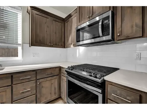 8635 NE 70th Circle Vancouver WA 98662