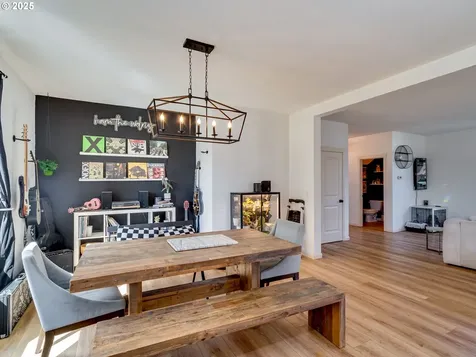 518 N 39th Place Ridgefield WA 98642