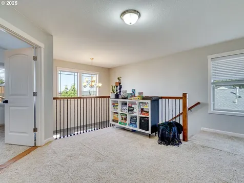 518 N 39th Place Ridgefield WA 98642