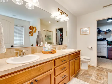 518 N 39th Place Ridgefield WA 98642