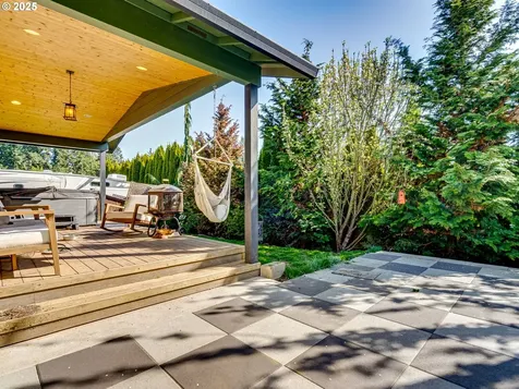 518 N 39th Place Ridgefield WA 98642