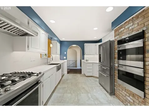 2520 Koos Bay Boulevard Coos Bay OR 97420
