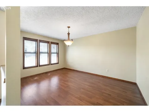 4109 Gifford Place Washougal WA 98671