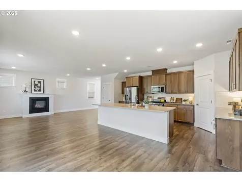 18246 SW Silvertip Street Beaverton OR 97007
