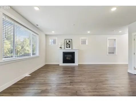 18246 SW Silvertip Street Beaverton OR 97007