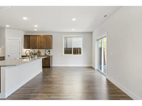 18246 SW Silvertip Street Beaverton OR 97007