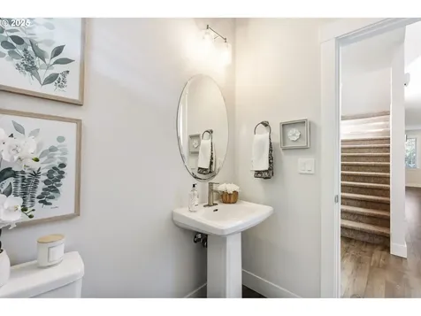 18246 SW Silvertip Street Beaverton OR 97007