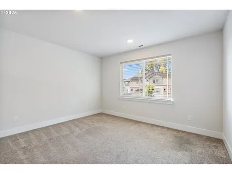 18246 SW Silvertip Street Beaverton OR 97007