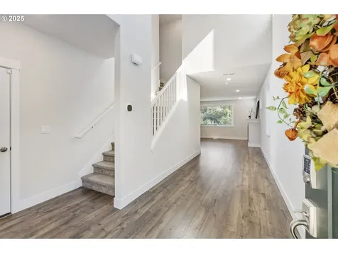 18246 SW Silvertip Street Beaverton OR 97007