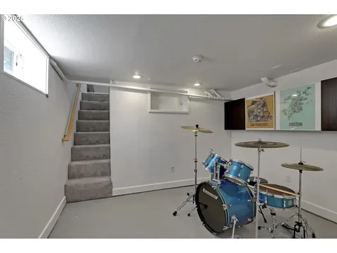 4621 SE 51st Avenue Portland OR 97206