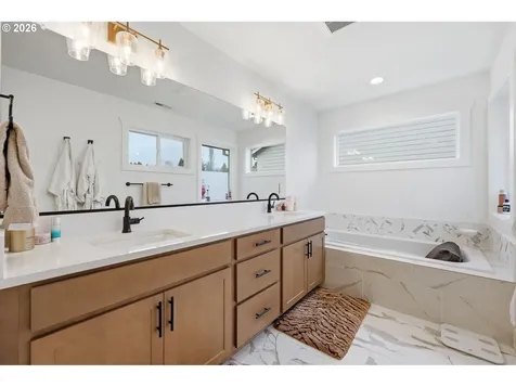 14252 Hillock Lane Oregon City OR 97045