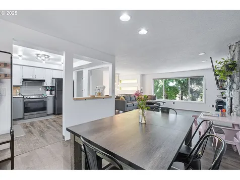 17830 Oatfield Road Gladstone OR 97027