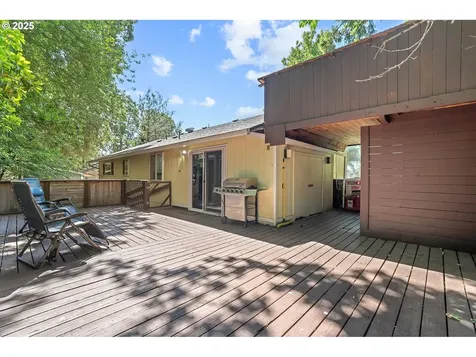 17830 Oatfield Road Gladstone OR 97027