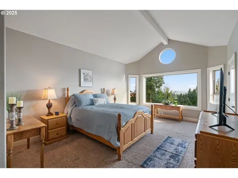 4961 Green Mountain Road Kalama WA 98625