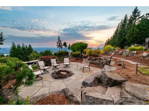 4961 Green Mountain Road Kalama WA 98625