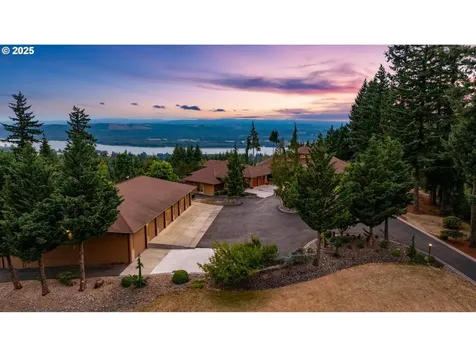 4961 Green Mountain Road Kalama WA 98625