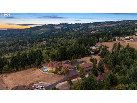 4961 Green Mountain Road Kalama WA 98625