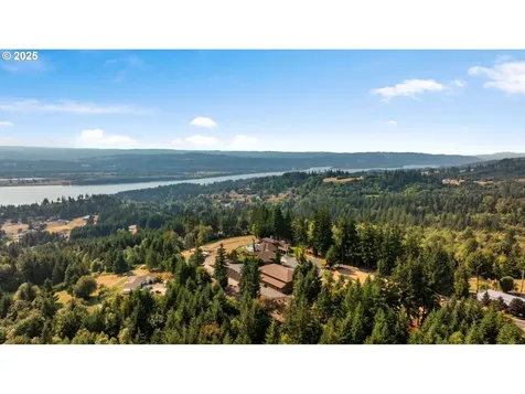 4961 Green Mountain Road Kalama WA 98625