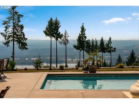 4961 Green Mountain Road Kalama WA 98625