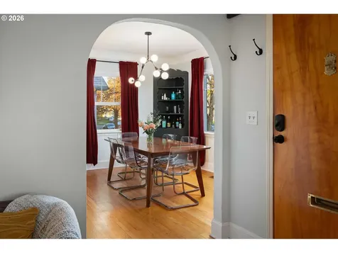 6525 N Campbell Avenue Portland OR 97217