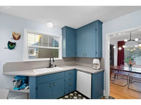 6525 N Campbell Avenue Portland OR 97217