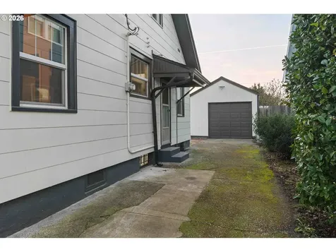 6525 N Campbell Avenue Portland OR 97217