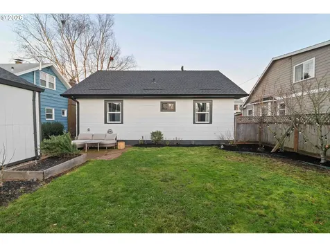 6525 N Campbell Avenue Portland OR 97217