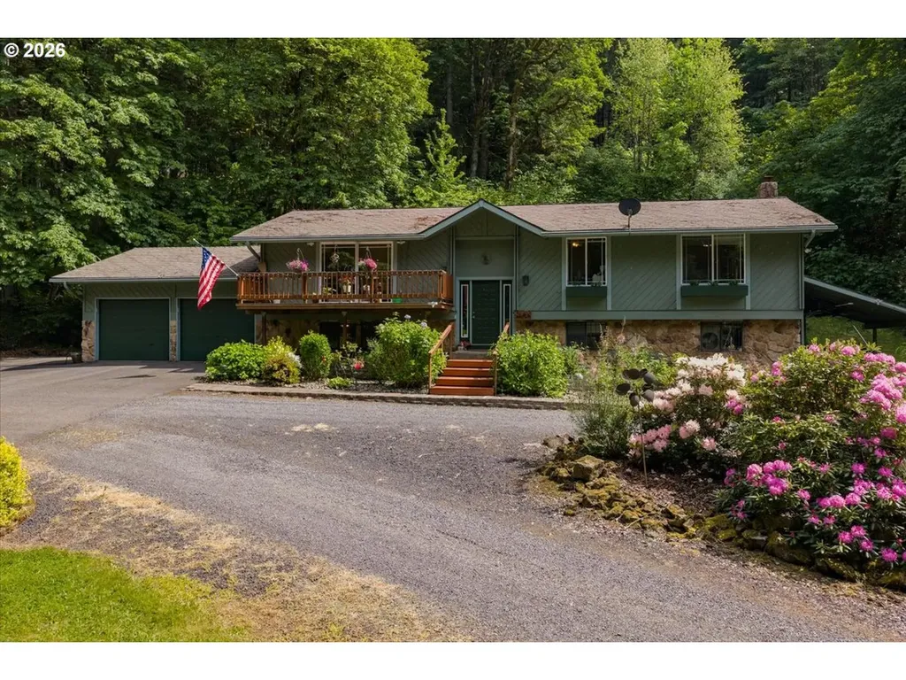 41178 Port Drive Sweet Home OR 97386