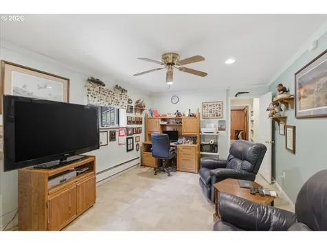 41178 Port Drive Sweet Home OR 97386