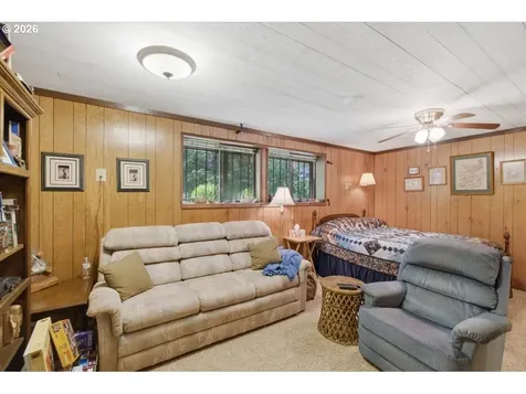 41178 Port Drive Sweet Home OR 97386