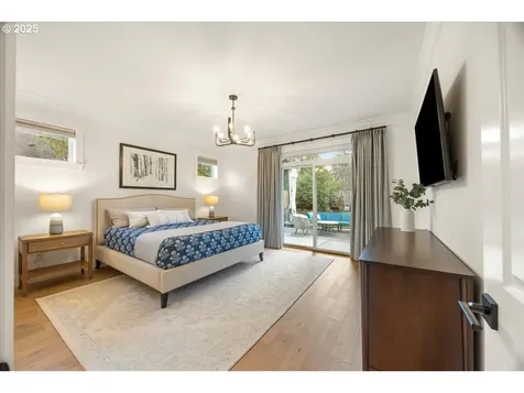 17815 Pilkington Road Lake Oswego OR 97035