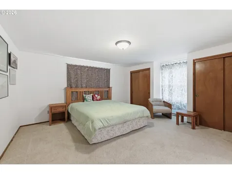 1305 Mulberry Drive Woodburn OR 97071