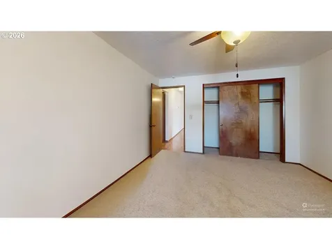 1305 Mulberry Drive Woodburn OR 97071