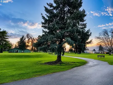 1305 Mulberry Drive Woodburn OR 97071