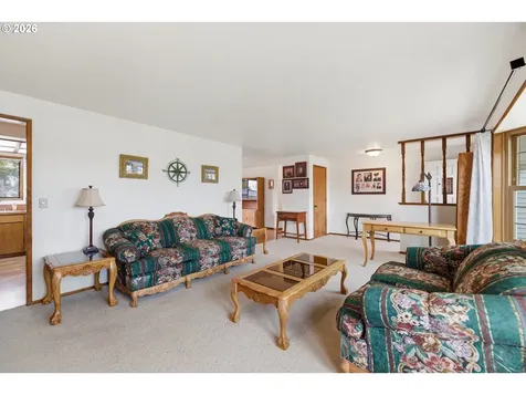 1305 Mulberry Drive Woodburn OR 97071