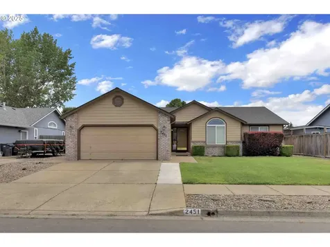 2451 Bowtie Avenue Eugene OR 97404