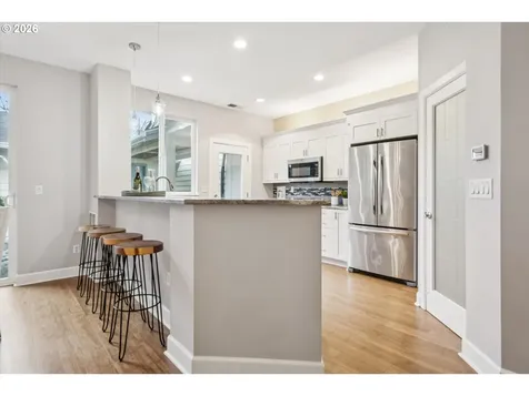 6715 NE Rosebay Drive Hillsboro OR 97124