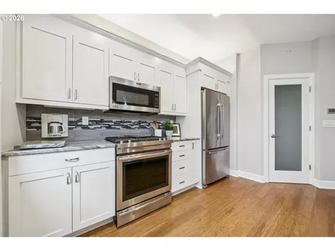 6715 NE Rosebay Drive Hillsboro OR 97124