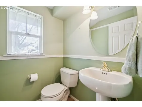 6715 NE Rosebay Drive Hillsboro OR 97124