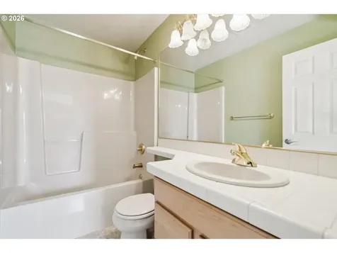 6715 NE Rosebay Drive Hillsboro OR 97124